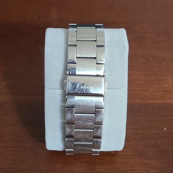 Silver Stainless Steel watch - Picture 2 of 2